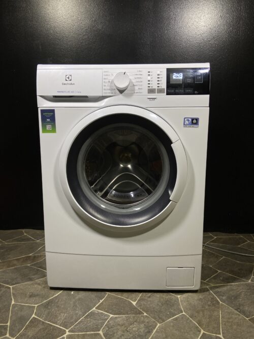 Erittäin kapea Electrolux Perfectcare 4kg pesukone