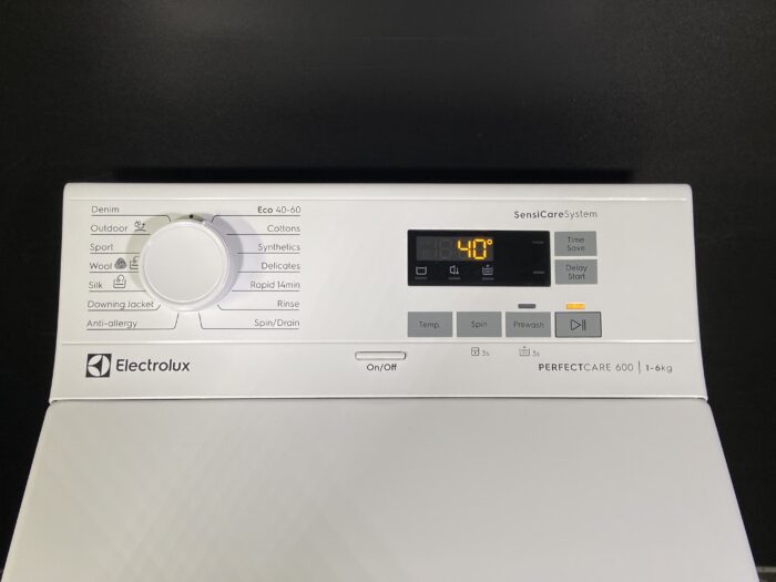Päältä täytettävä Electrolux PerfectCare 6kg pesukone - Image 2