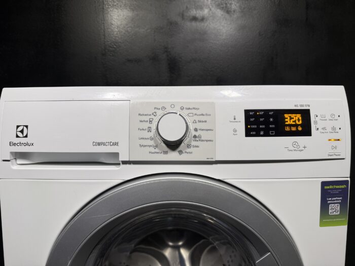 Erittäin Kapea Electrolux CompactCare 4kg Pesukone - Image 2