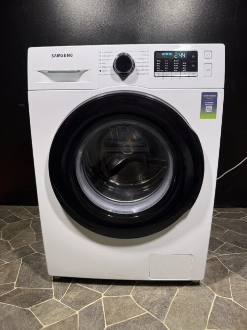 Loistokuntoinen Samsung 9kg pesukone höyryominaisuudella