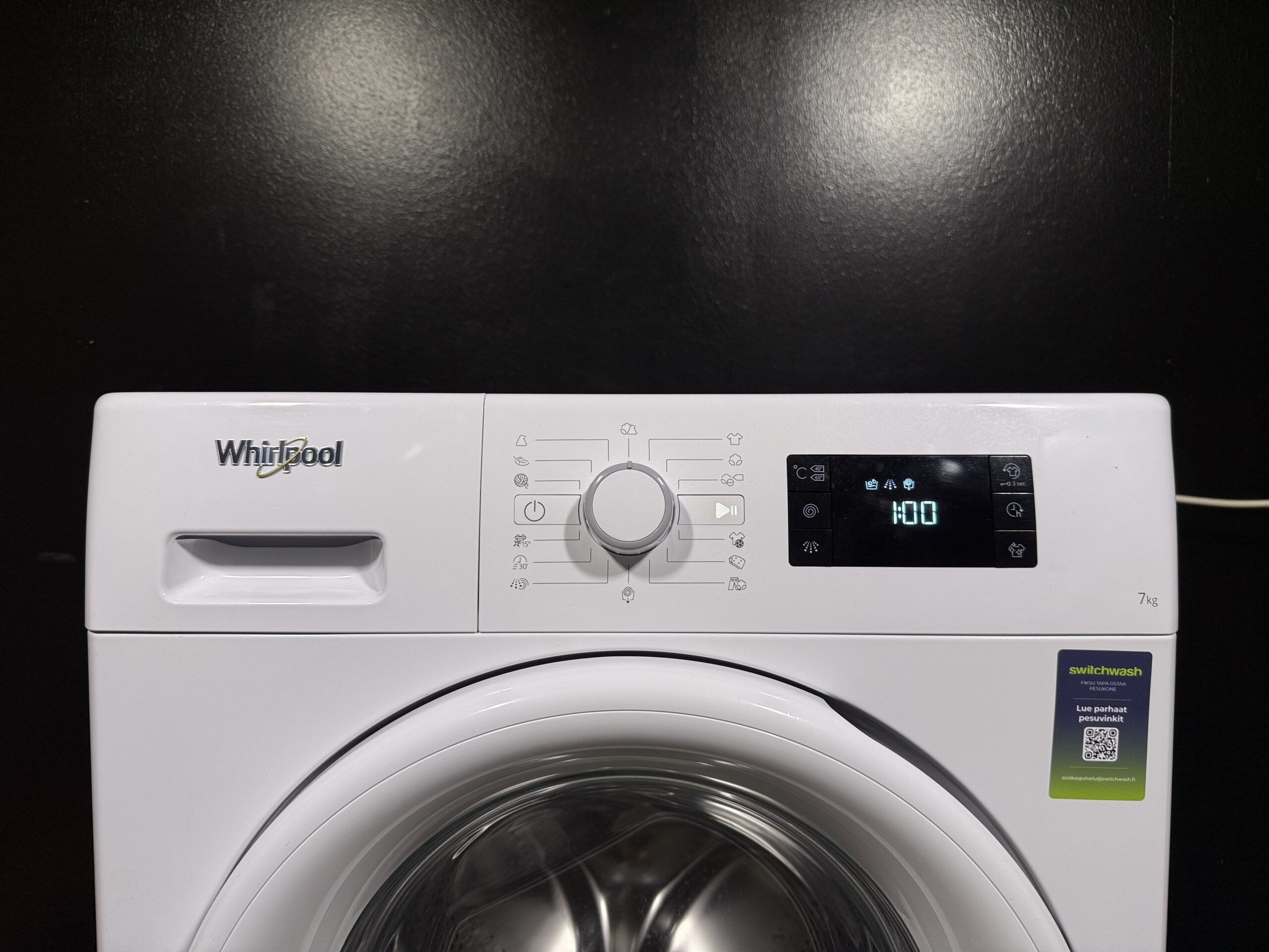 Loistokuntoinen Kapea Whirlpool FreshCare+ 7kg pesukone - Image 2